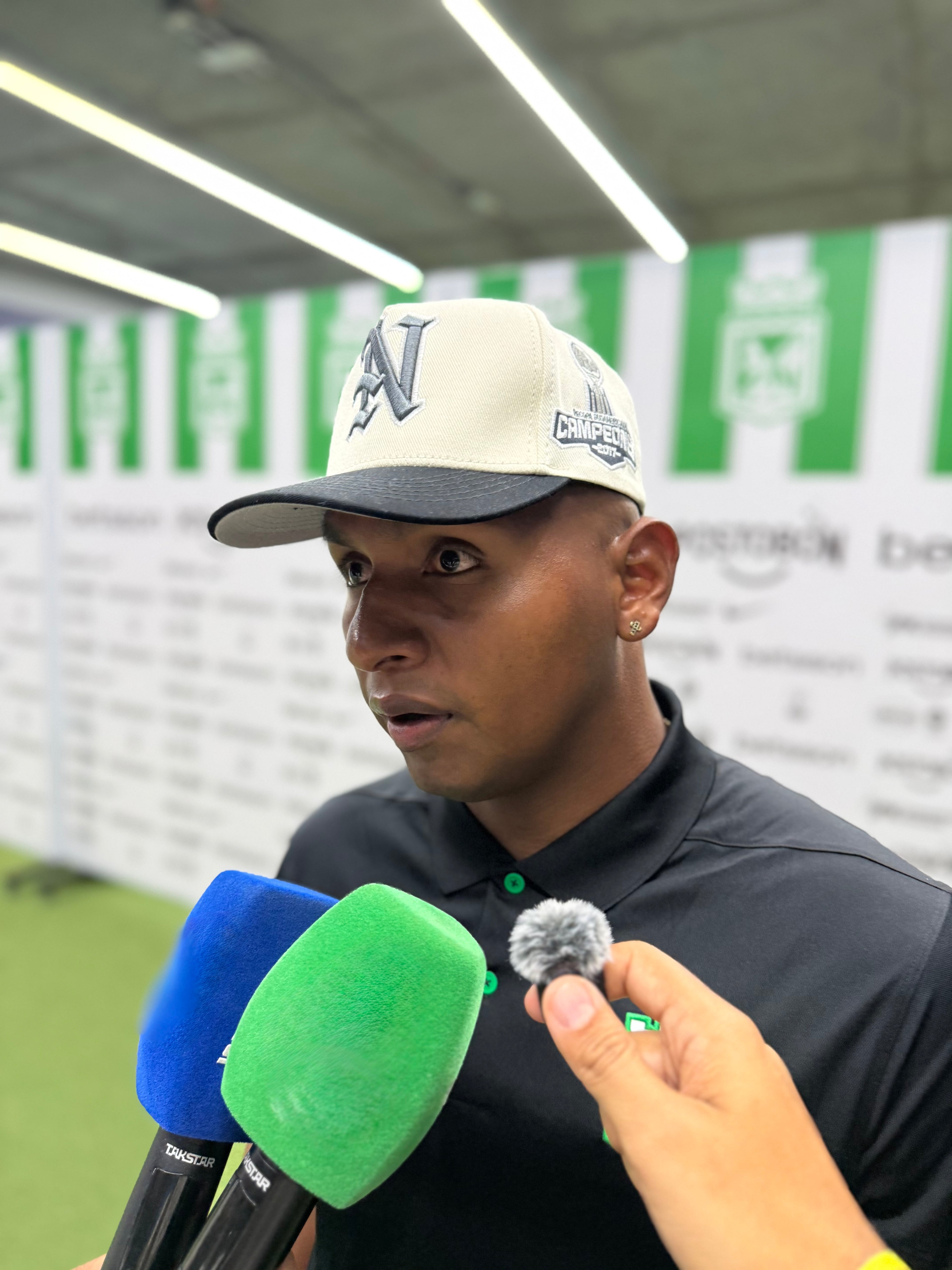 Gorra Conmemorativa Recopa Sudamericana Beige
